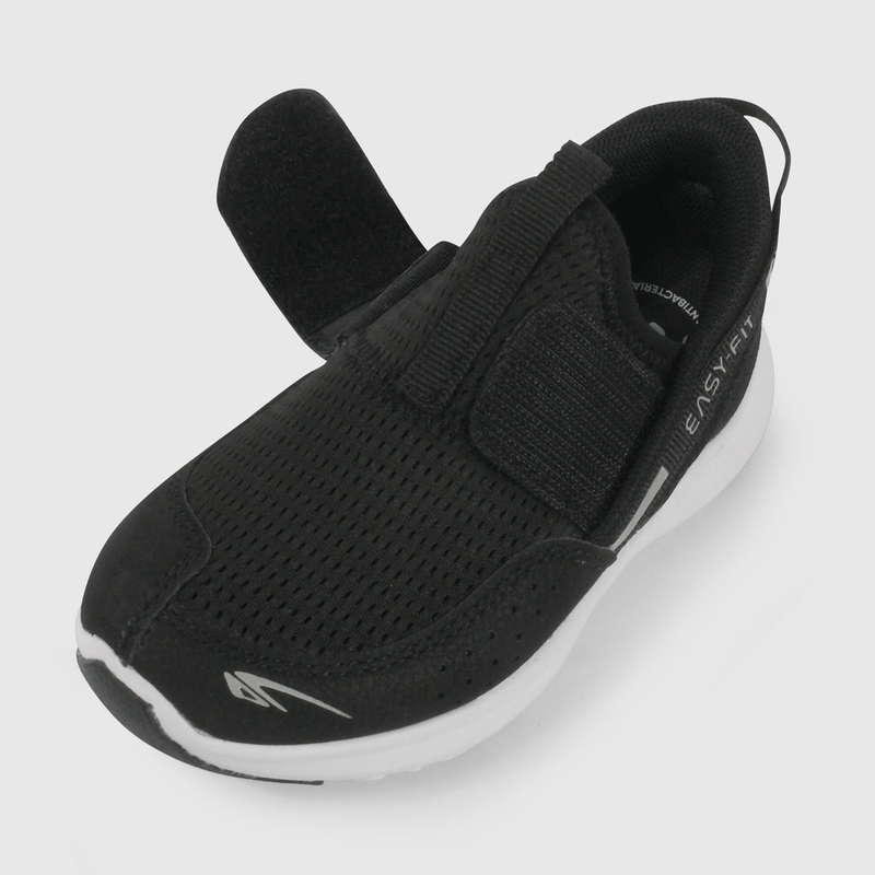 Zapatilla Deportiva Negra Slip On de Caminante talla 21 a 27