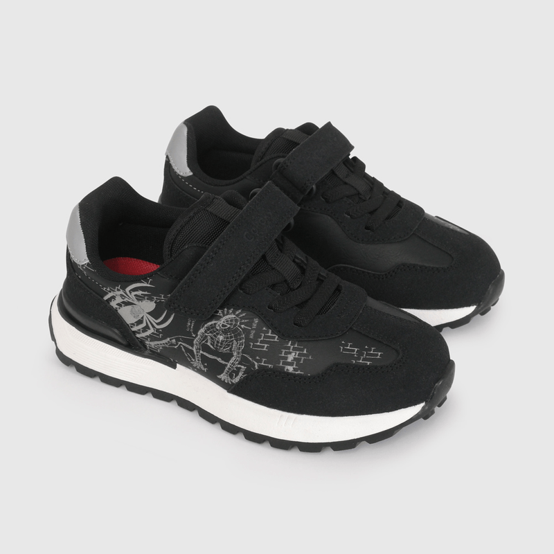 Zapatilla Negra de Spiderman de Niño talla 28 a 38