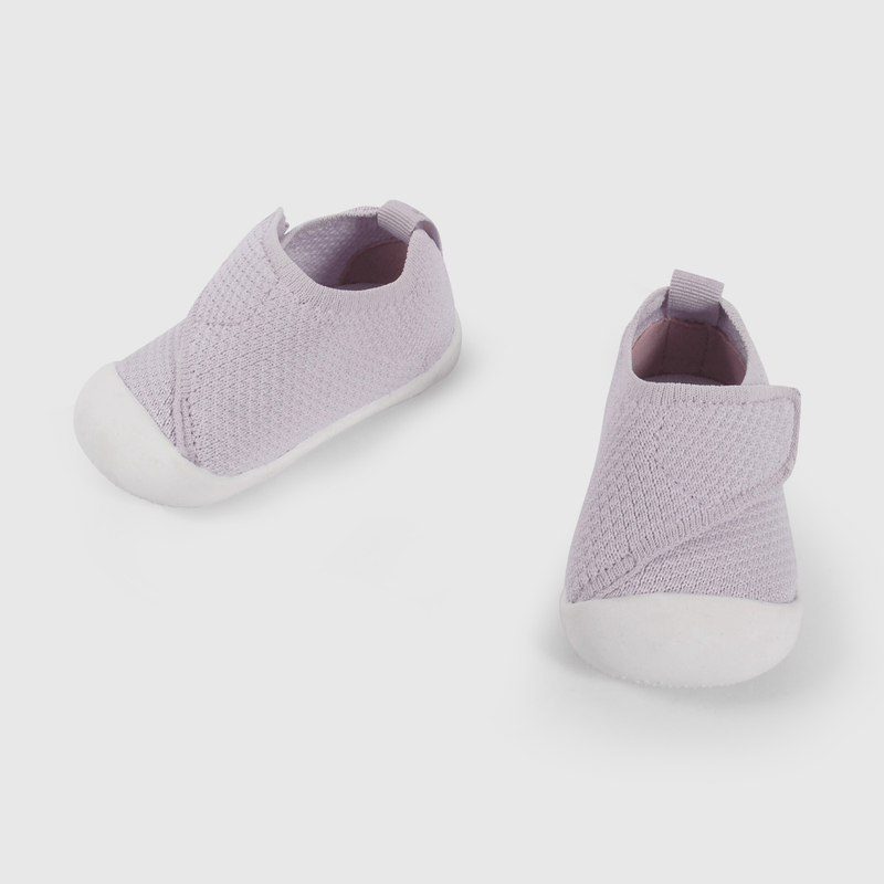 Zapatilla Urbana Morada de Gateador talla 17 a 20