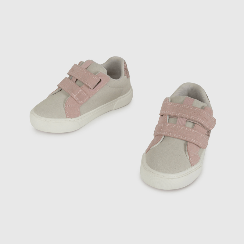 Zapatilla de niña para Caminante Beige con Estrella y Brillos Talla 21 al 27