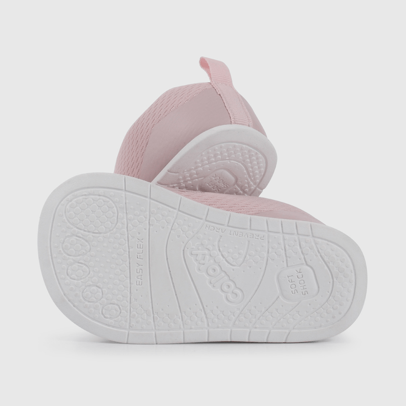 Zapatilla Deportiva Rosada de Primeros Pasos talla 18 a 21
