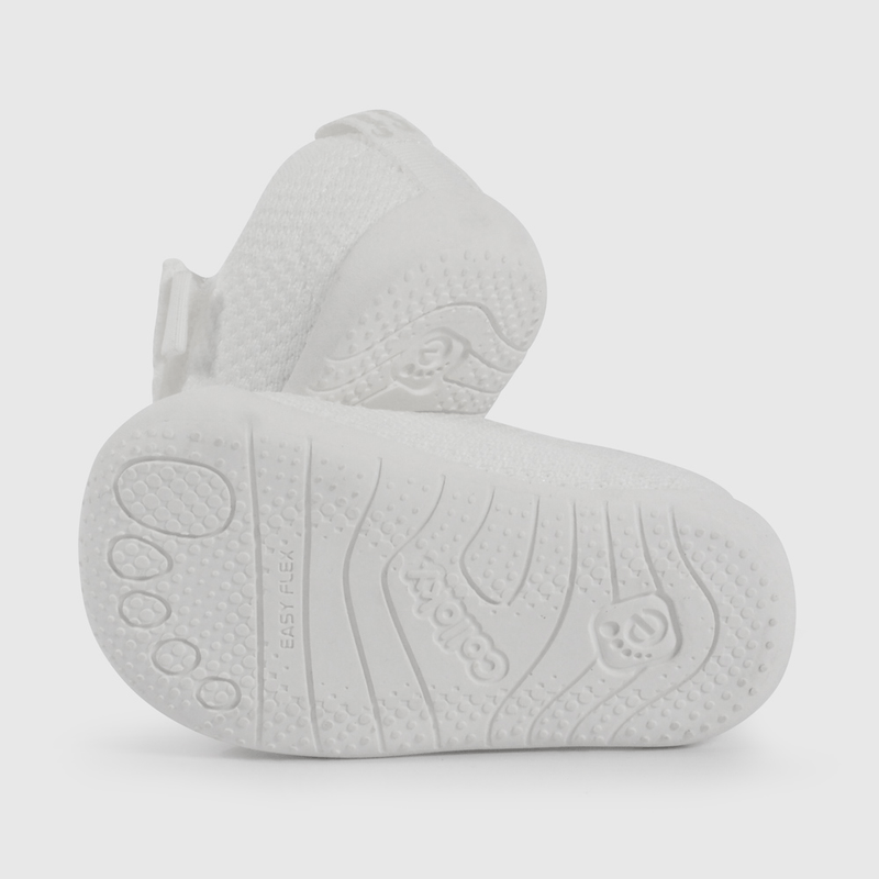Zapatilla Urbana Blanca de Gateador talla 17 a 20