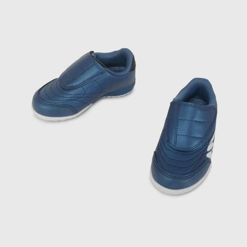 Zapatilla de Fútbol Azul de Caminante talla 21 a 27