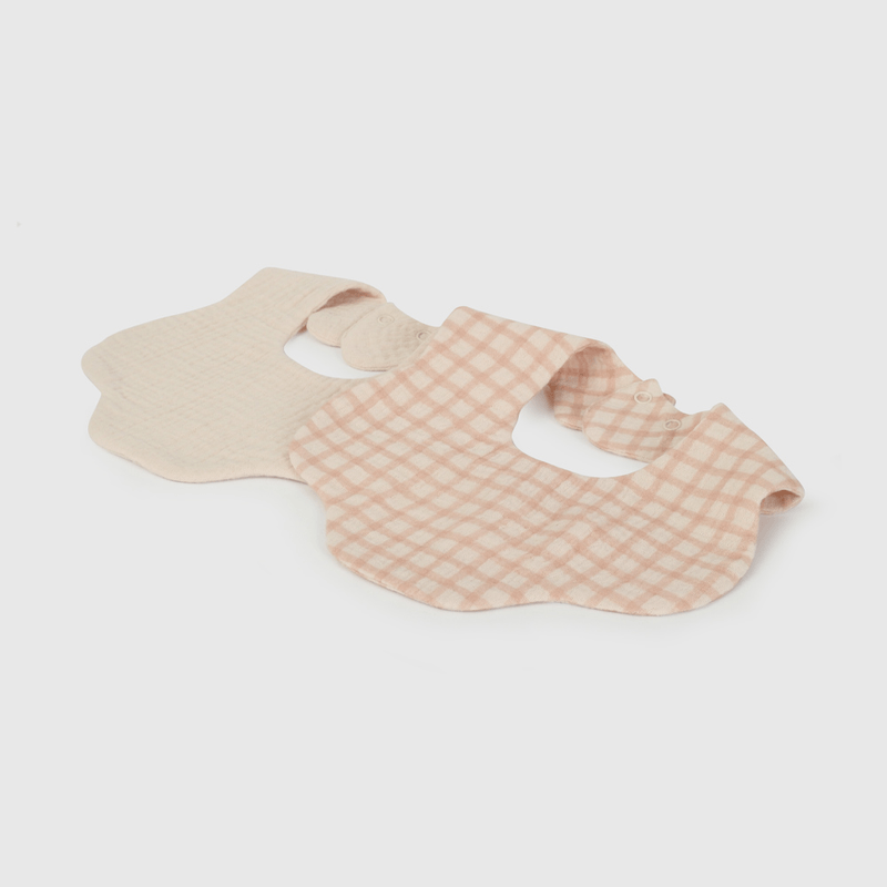 Packs Dos Baberos Impermeables Rosado Cuadrille de New born talla Única