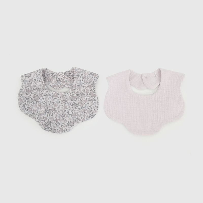 Packs X2 Baberos Impermeables Morado Flores New born TU