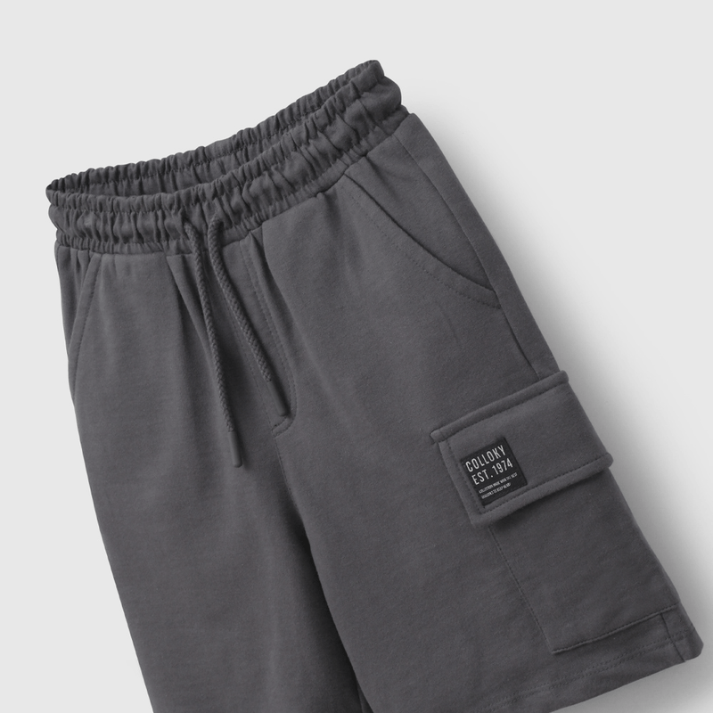 Bermuda Negro Cargo de Niño talla 3 a 12 añoss