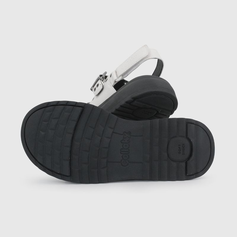 Sandalia Blanca con Plataforma y Tachas de Niño talla 28 a 38