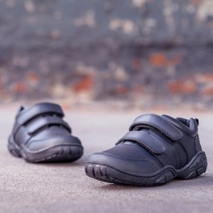 Zapato escolar de niño senior negro (34 a 41)